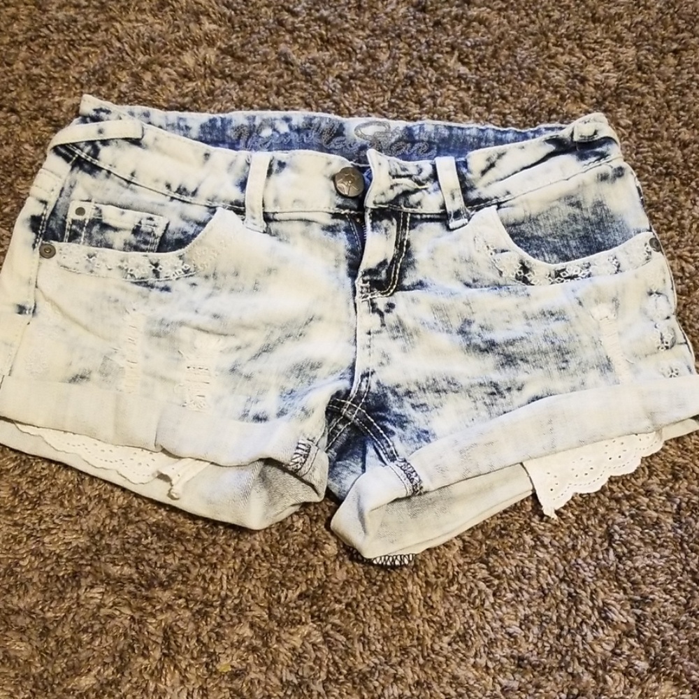 Vanilla Star shorts